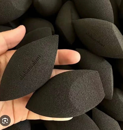Beauty Blender – Éponge ultra moelleuse pour un teint parfait