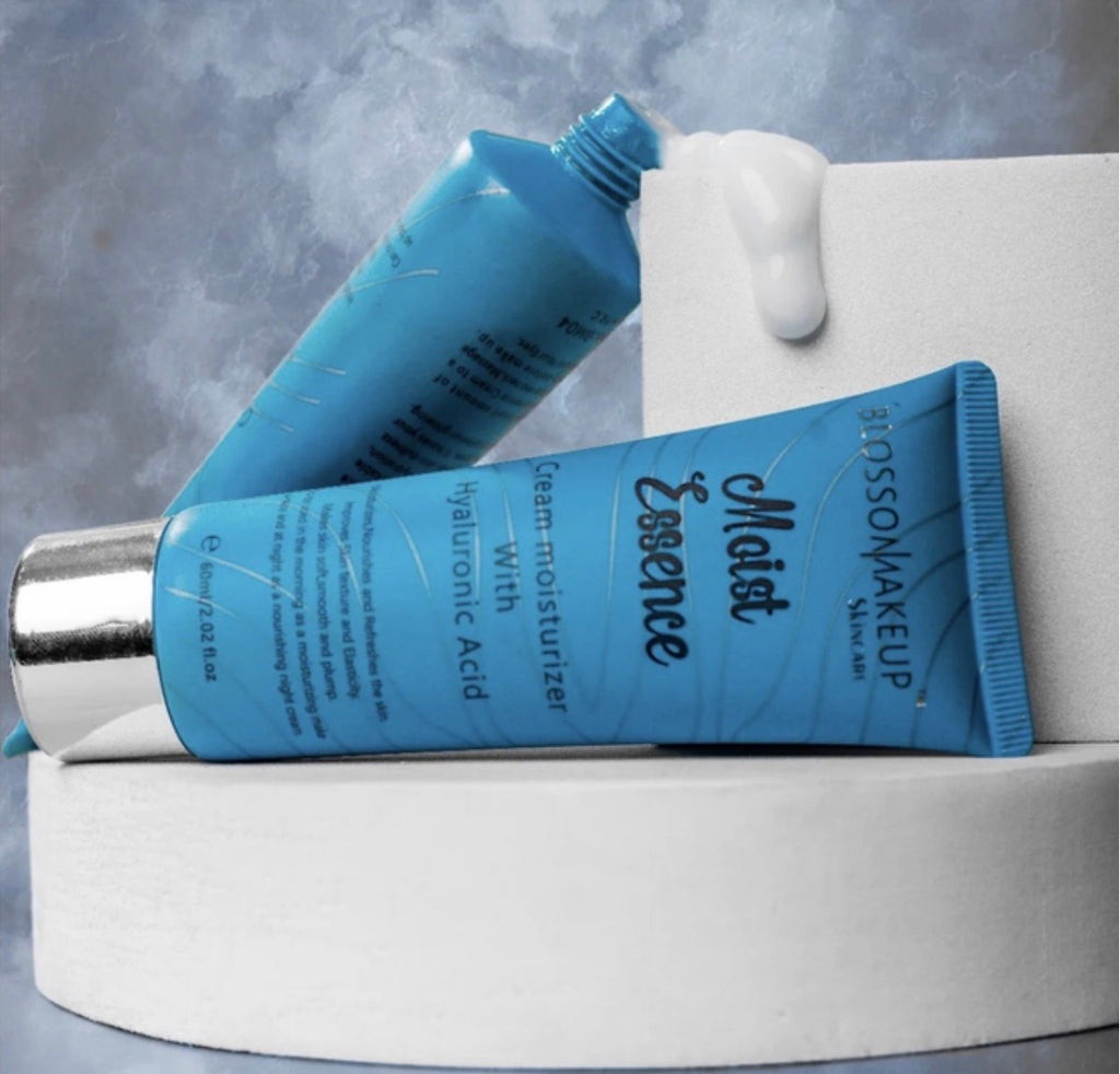 Moist essence - Blossom Makeup